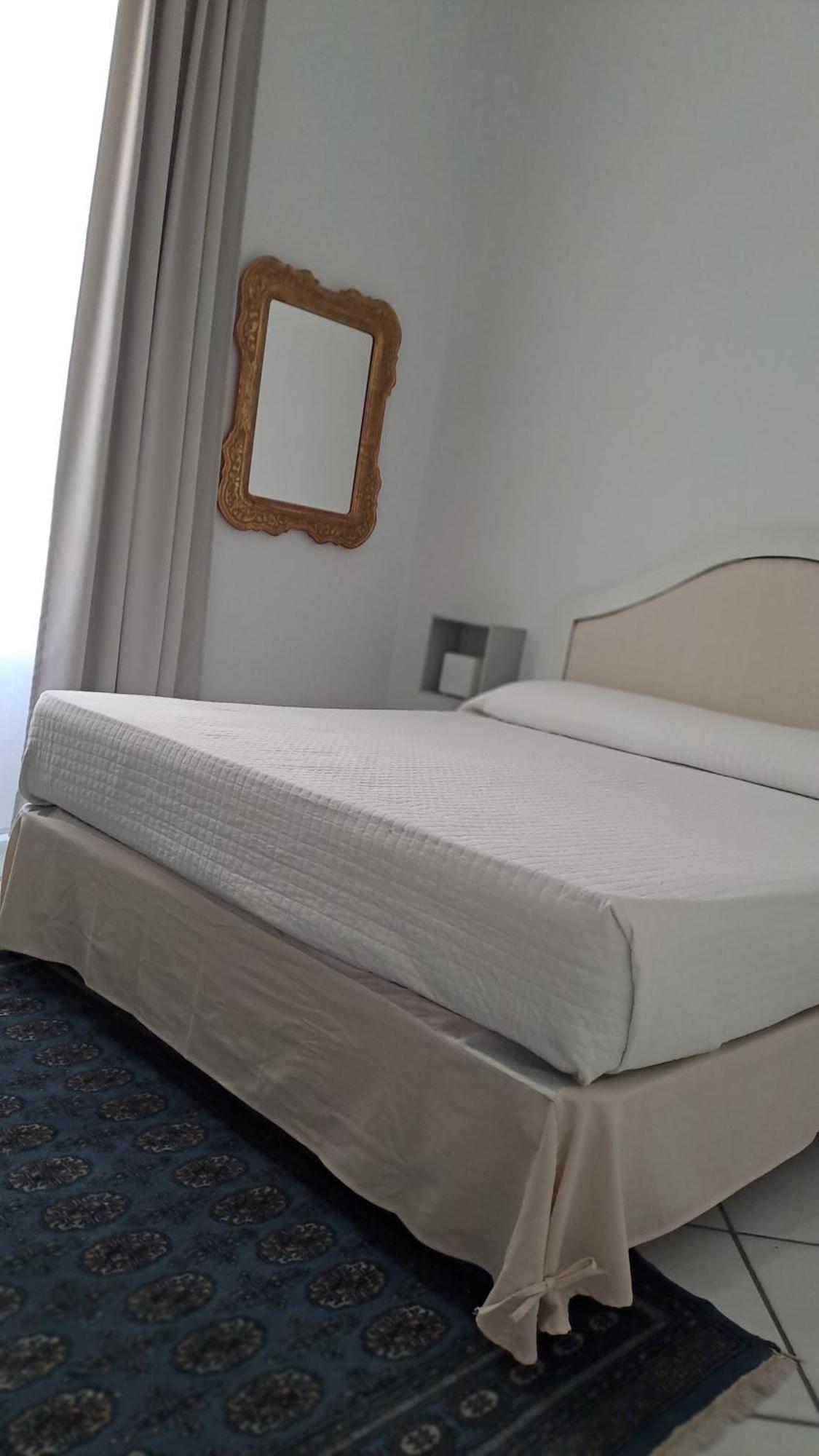 Grimaldi Apartment 萨莱诺 外观 照片